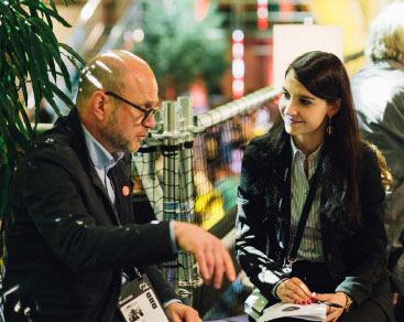 A man and woman on a braindate